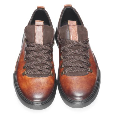 Erkek ayakkabıları beyaz arkaplanda izole