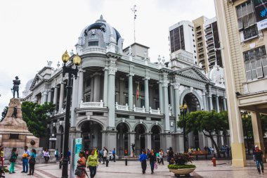 Guayaquil şehir merkezindeki koloni mimari binası.