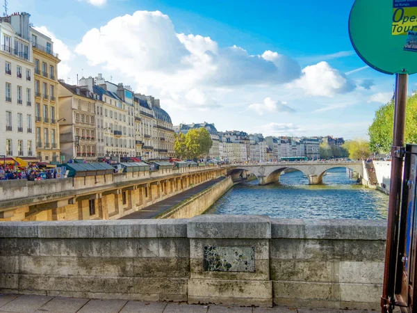 Rivier Seine Parijs Frankrijk Verlaten Geen Toeristen Zelfisolatie Quarantaine Thuisblijven — Stockfoto