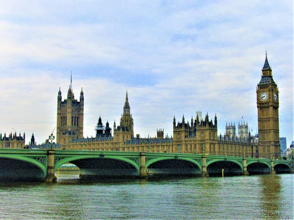 英国伦敦威斯敏斯特大本钟 — 图库照片
