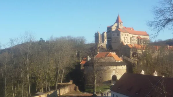 Castillo Pernstejn Chequia — Foto de Stock