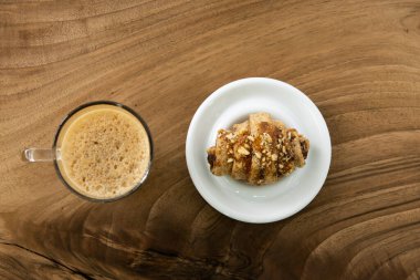 Bu salgın sırasında bol bol boş vakit geçirdiğinden ve dinlendiğinden emin ol.