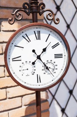 Açık vintage saat
