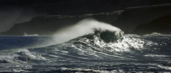 Атлантические Волны Красота Сила Природы — стоковое фото