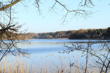 bahar manzarası, mavi göl, mavi gökyüzü, doğa