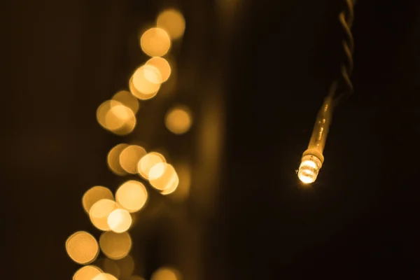 Arkaplan ışıkları olan duvar saati