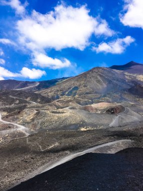 Etna Dağı ve Etna Yanardağı Sicilya, İtalya