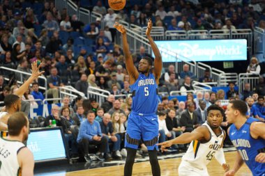 Orlando Magic, Utah Jazz 'a karşı 4 Ocak 2020 tarihinde Amway Center, Orlando' da çaldı.