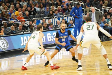 Orlando Magic, Utah Jazz 'a karşı 4 Ocak 2020 tarihinde Amway Center, Orlando' da çaldı.