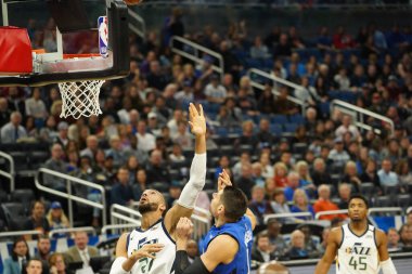Orlando Magic, Utah Jazz 'a karşı 4 Ocak 2020 tarihinde Amway Center, Orlando' da çaldı.