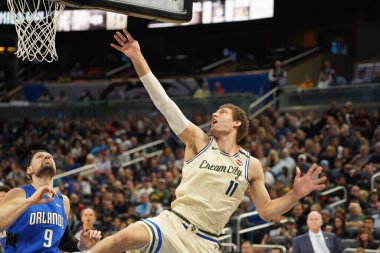 Orlando Magic, 8 Şubat 2020 tarihinde Orlando Florida 'daki Amway' de Milwaukee Bucks 'a ev sahipliği yaptı. Fotoğraf: Marty Jean-Louis