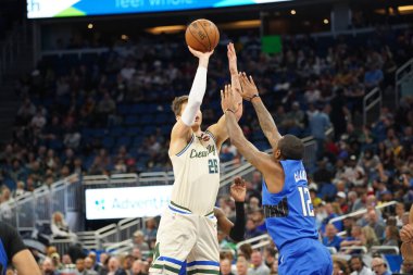 Orlando Magic, 8 Şubat 2020 tarihinde Orlando Florida 'daki Amway' de Milwaukee Bucks 'a ev sahipliği yaptı. Fotoğraf: Marty Jean-Louis