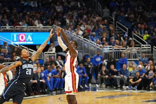 Orlando Magic Φιλοξενεί Μαϊάμι Χιτ Στο Amway Center Στο Ορλάντο — Φωτογραφία Αρχείου