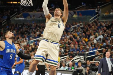 Orlando Magic, 8 Şubat 2020 tarihinde Orlando Florida 'daki Amway' de Milwaukee Bucks 'a ev sahipliği yaptı. Fotoğraf: Marty Jean-Louis