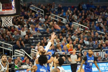 Orlando Magic, Utah Jazz 'a karşı 4 Ocak 2020 tarihinde Amway Center, Orlando' da çaldı.