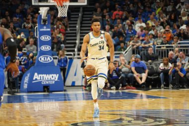 Orlando Magic, 8 Şubat 2020 tarihinde Orlando Florida 'daki Amway' de Milwaukee Bucks 'a ev sahipliği yaptı. Fotoğraf: Marty Jean-Louis