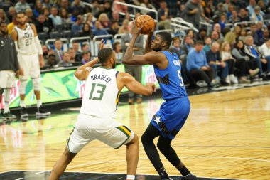Orlando Magic, Utah Jazz 'a karşı 4 Ocak 2020 tarihinde Amway Center, Orlando' da çaldı.