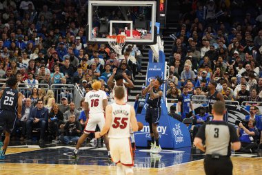 Orlando Magic 1 Şubat 2020 tarihinde Orlando Florida 'daki Amway Center' da Miami Heat 'e ev sahipliği yaptı. Fotoğraf: Marty Jean-Louis