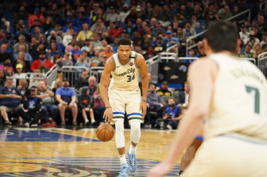 Orlando Magic, 8 Şubat 2020 tarihinde Orlando Florida 'daki Amway' de Milwaukee Bucks 'a ev sahipliği yaptı. Fotoğraf: Marty Jean-Louis