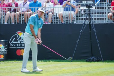 Bubba Watson, 5 Mart 2020 'de Orlando Florida' daki Bay HIll Club Lodge 'da düzenlenen 2020 Arnold Palmer Birinci Tur Gruplaşması sırasında. Fotoğraf: Marty Jean-Louis
