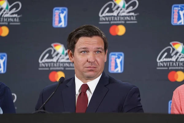 4 Mart 2020 'de Orlando Florida' da düzenlenen Arnold Palmer Davetiyesi sırasında Florida Valisi Ron DeSantis ile basın toplantısı düzenlendi. Fotoğraf: Marty Jean-Louis