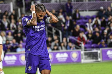 Orlando City SC oyuncusu Junior Urso, 29 Şubat 2020 tarihinde Exploria Stadyumu 'nda neredeyse gol attıktan sonra hayal kırıklığına uğradı. Fotoğraf: Marty Jean-Louis