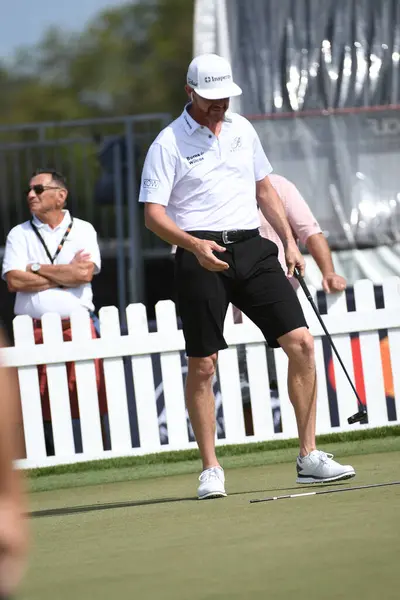 Golf Bemelegítés Alatt Arnold Palmer Meghívó Március — Stock Fotó