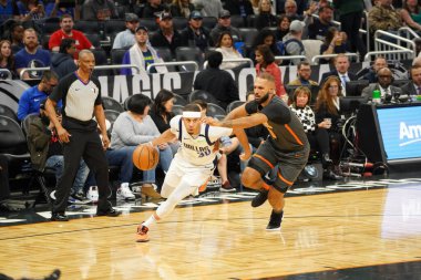 Orlando Magic 21 Şubat 2020 tarihinde Orlando Florida 'daki Amway Center' da Dallas Mavericks 'e ev sahipliği yaptı. Fotoğraf: Marty Jean-Louis