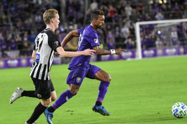 Orlando City SC oyuncusu Nani 18 Şubat Salı günü Exploria Stadyumu 'nda Friendly Match' te defans oyuncusu olarak koşuyor. Fotoğraf: Marty Jean-Louis