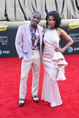 Kirk Franklin ve eşi Tammy Collins 29 Mart 2019 'da Las Vegas Nevada' da düzenlenen 34. Stellar Ödülleri sırasında kırmızı halıda yürüdüler. Fotoğraf: Marty Jean-Louis