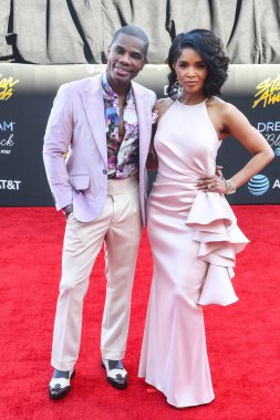 Kirk Franklin ve eşi Tammy Collins 29 Mart 2019 'da Las Vegas Nevada' da düzenlenen 34. Stellar Ödülleri sırasında kırmızı halıda yürüdüler. Fotoğraf: Marty Jean-Louis