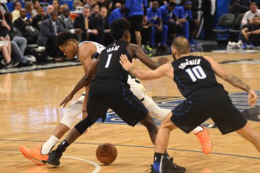 Orlando Magic, 19 Ocak 2019 Cumartesi günü Orlando Florida 'daki Amway Arena' da Milwaukee Doları 'na ev sahipliği yapıyor. Fotoğraf: Marty Jean-Louis