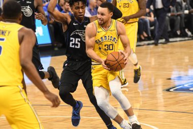 Orlando Magic, 28 Şubat 2019 'da Orlando Florida' daki Amway Center 'da Golden State Warriors' a ev sahipliği yaptı. Fotoğraf: Marty Jean-Louis