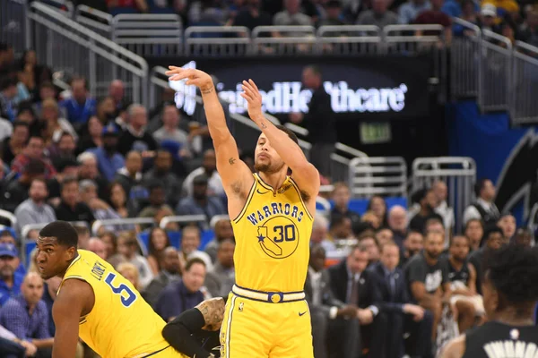 Orlando Magic Φιλοξενούν Τους Golden State Warriors Στο Amway Center — Φωτογραφία Αρχείου