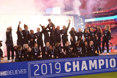 SheBelieves Kupası, 5 Mart 2019 tarihinde Tampa Florida Raymond James Stadyumu 'nda İngiltere' yi şampiyon ilan etmiştir. Fotoğraf: Marty Jean-Louis