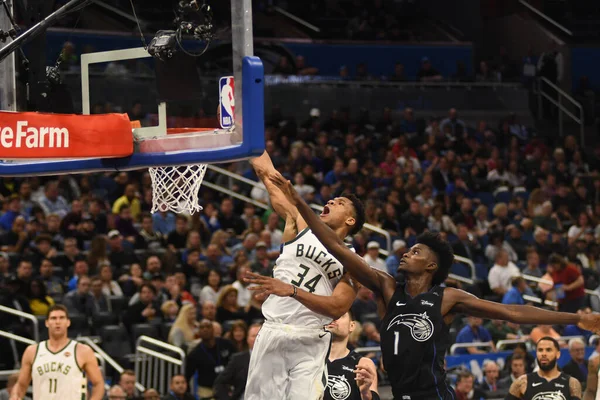 Orlando Magic, 19 Ocak 2019 Cumartesi günü Orlando Florida 'daki Amway Arena' da Milwaukee Doları 'na ev sahipliği yapıyor. Fotoğraf: Marty Jean-Louis