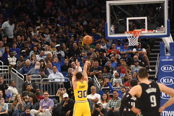 Orlando Magic Hostí Zlaté Státní Bojovníky Amway Center Orlandu Floridě — Stock fotografie