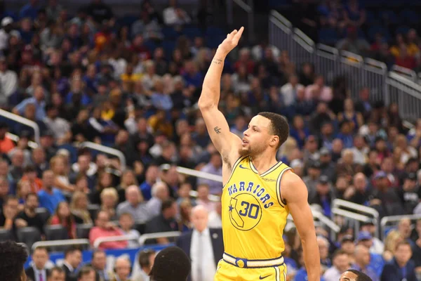 Orlando Magic, 28 Şubat 2019 'da Orlando Florida' daki Amway Center 'da Golden State Warriors' a ev sahipliği yaptı. Fotoğraf: Marty Jean-Louis