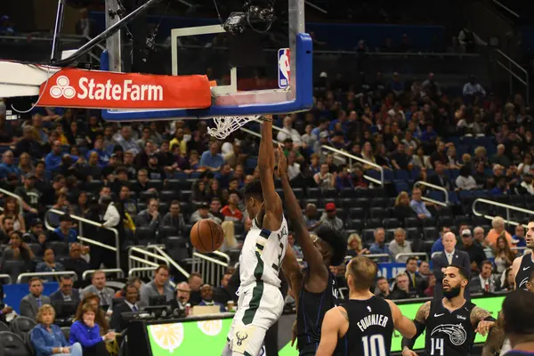 Orlando Magic, 19 Ocak 2019 Cumartesi günü Orlando Florida 'daki Amway Arena' da Milwaukee Doları 'na ev sahipliği yapıyor. Fotoğraf: Marty Jean-Louis