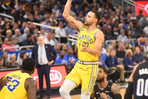 Orlando Magic, 28 Şubat 2019 'da Orlando Florida' daki Amway Center 'da Golden State Warriors' a ev sahipliği yaptı. Fotoğraf: Marty Jean-Louis