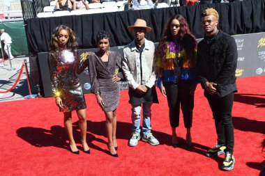 29 Mart 2019 Cumartesi günü Las Vegas 'taki Orleans Resort' ta düzenlenen 34. Yıldız Ödülleri sırasında çekilen kırmızı halı fotoğrafları. Fotoğraf: Marty Jean-Louis