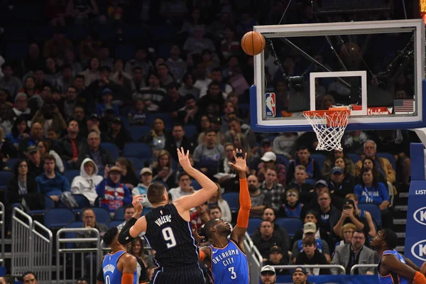 Orlando Magic Φιλοξενεί Oklahomacity Thunder Στο Amway Center Στο Orlando — Φωτογραφία Αρχείου