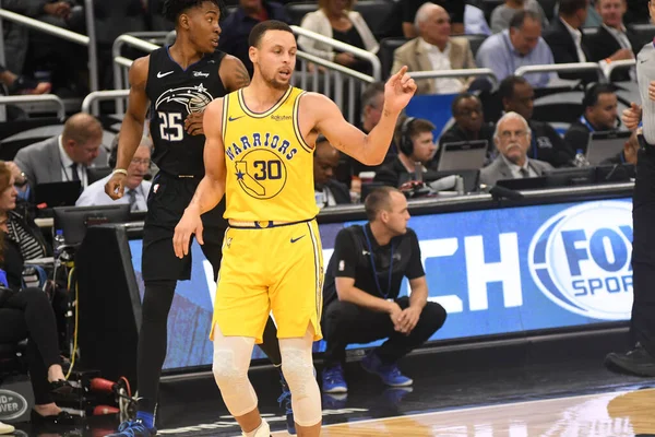 Orlando Magic Hostí Zlaté Státní Bojovníky Amway Center Orlandu Floridě — Stock fotografie