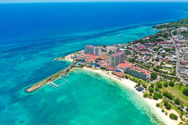 Gyönyörű Kilátás Nyílik Strandok Ochos Rios Jamaica Egy Nyári Napon — Stock Fotó