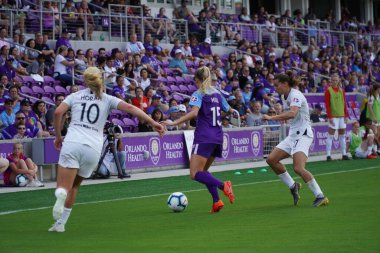 Orlando Pride 14 Nisan 2019 'da Orlando City Stadyumu' nda Portand Thorns 'a ev sahipliği yapmaktadır. Fotoğraf: Marty Jean-Louis