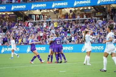 Orlando Pride 20 Temmuz 2019 tarihinde Florida Exploria Stadyumu 'nda Sky Blue FC' ye ev sahipliği yapmaktadır. Fotoğraf: Marty Jean-Louis