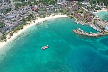 Ochos Rios Jamaica 'nın yaz günündeki güzel manzarası. Fotoğraf: Marty Jean-Louis
