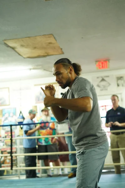 Boxer Keith One Time Thurman Ett Pressevenemang Hans Gym Innan — Stockfoto