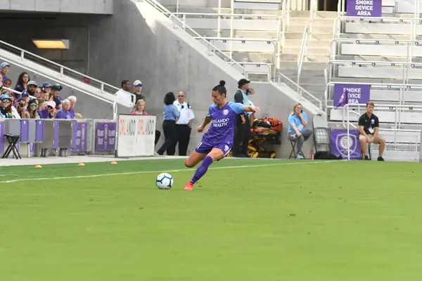 Orlando Pride Gościł Portand Thorns Stadionie Orlando City Stadium Kwietnia — Zdjęcie stockowe