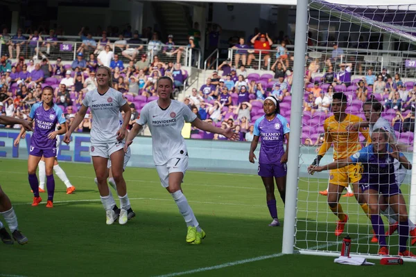 Orlando Pride 14 Nisan 2019 'da Orlando City Stadyumu' nda Portand Thorns 'a ev sahipliği yapmaktadır. Fotoğraf: Marty Jean-Louis